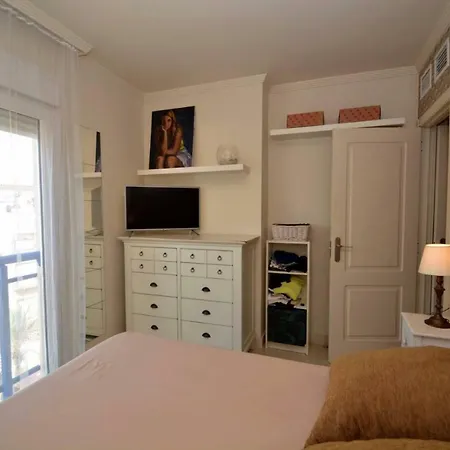 Beach And Fun Apartment